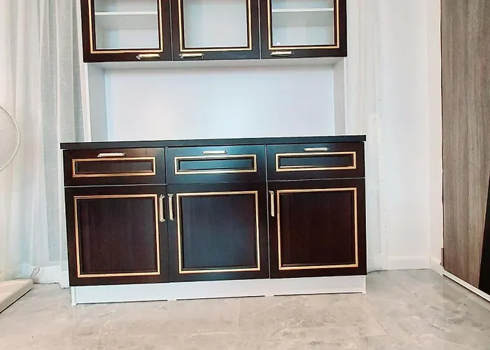 Charming 2-bedroom In On-nut, Apartment *