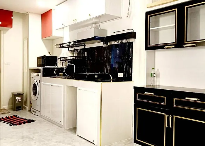 Charming 2-bedroom In On-nut, * Bangkok